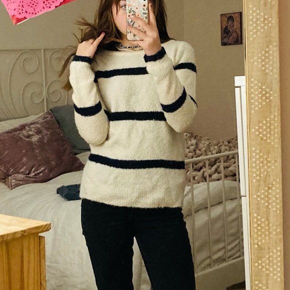 Banana Republic Sweaters | Banana Republic Women's Sweater | Color: Black/White | Size: S | Marjorie40's Closet